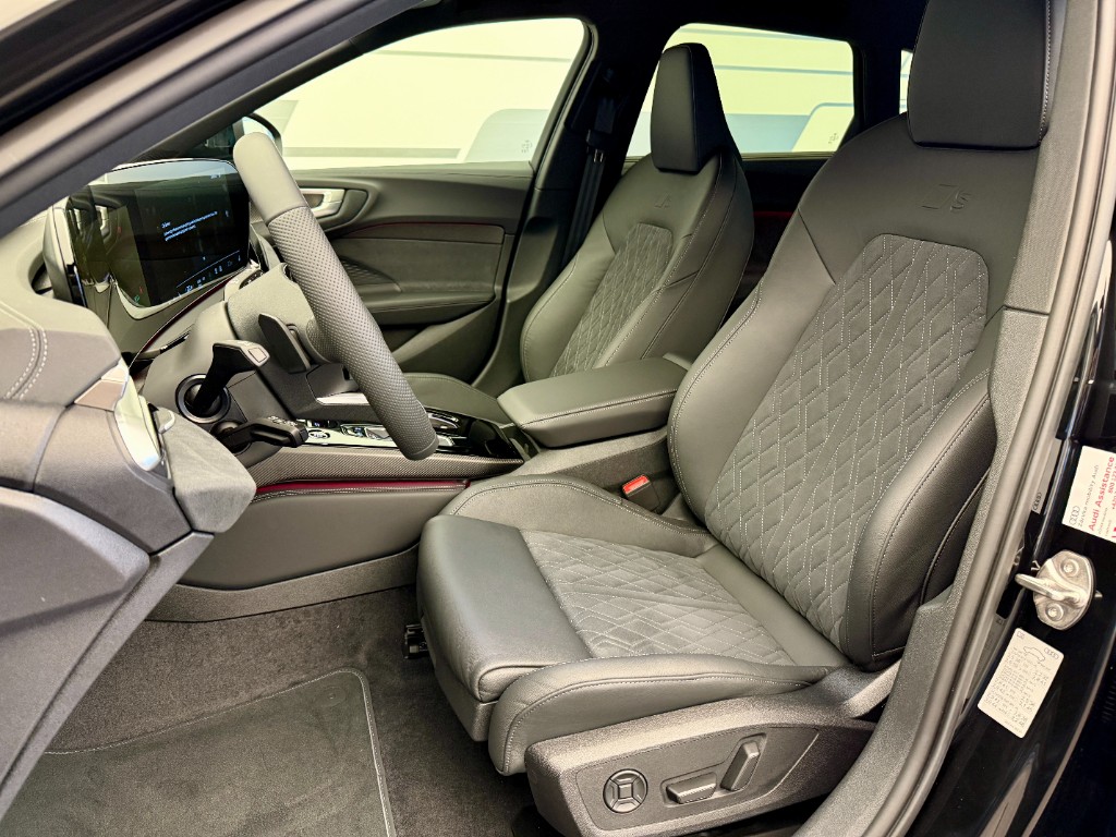 AUDI A5 AVANT 2.0 TDI QUATTRO S-LINE | NOVÝ MODEL | SKLADEM |  ČESKÉ PŘEDVÁDĚCÍ AUTO | sportovní designové kombi | nafta 200 koní | plná výbava | VIP sleva | nákup online | AUTOiBUY.com